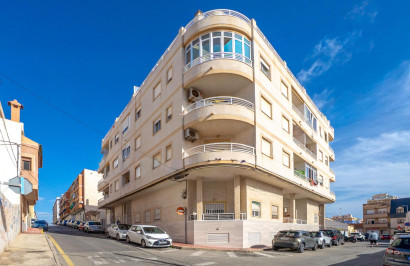 Reventa - Apartamento / Piso - Torrevieja - Centro