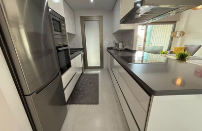 Resale - Apartment / Flat - Orihuela Costa