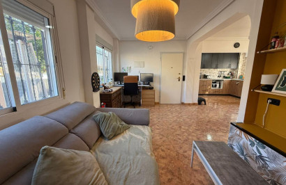 Herverkoop - Halfvrijstaande villa - Torre de la Horadada