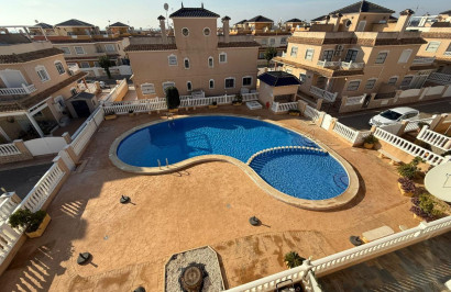 Herverkoop - Halfvrijstaande villa - Torre de la Horadada