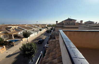 Herverkoop - Halfvrijstaande villa - Torre de la Horadada