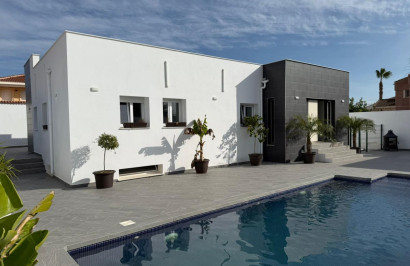 Herverkoop - Vrijstaande villa - Ciudad Quesada