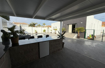 Herverkoop - Vrijstaande villa - Ciudad Quesada