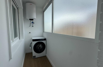 Resale - Apartment / Flat - Torrevieja - Punta prima