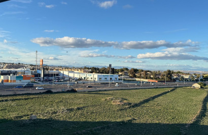 Resale - Apartment / Flat - Torrevieja - Punta prima