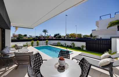 Resale - Apartment / Flat - Pilar de la Horadada - Costa Blanca Sur