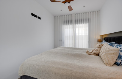 Resale - Apartment / Flat - Pilar de la Horadada - Costa Blanca Sur