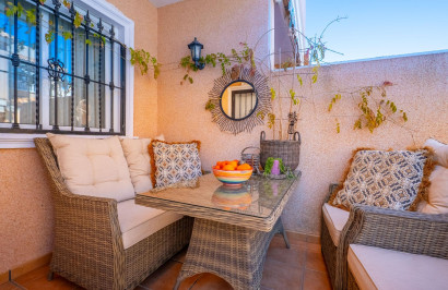 Reventa - Apartamento / Piso - Orihuela Costa - La Regia