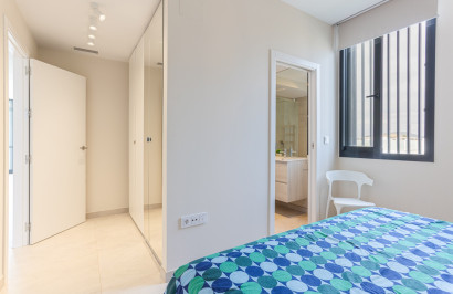 Resale - Apartment / Flat - Mar de Cristal