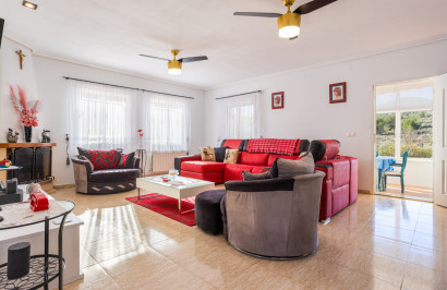 Resale - Finca / Country Property - La Zarza