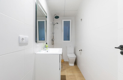 Resale - Apartment / Flat - Torrevieja - Playa del cura