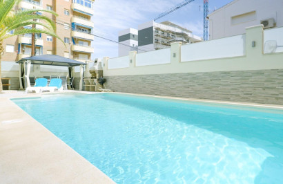 Resale - Town House - Torrevieja - Punta prima