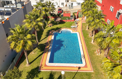 Resale - Apartment / Flat - Los Altos