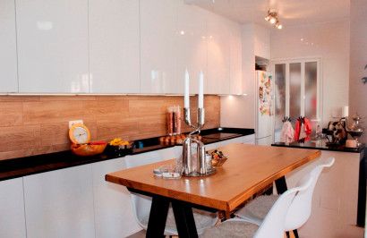 Reventa - Villa independiente - Villamartín - PAU 8