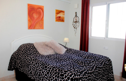 Reventa - Villa independiente - Villamartín - PAU 8