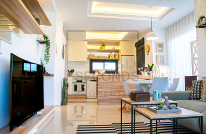 Resale - Semi - Detached Villa - Ciudad Quesada