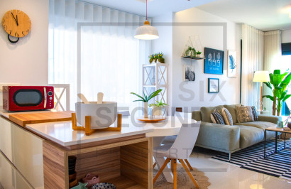 Resale - Semi - Detached Villa - Ciudad Quesada