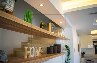 Resale - Semi - Detached Villa - Ciudad Quesada