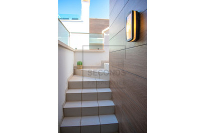 Resale - Semi - Detached Villa - Ciudad Quesada