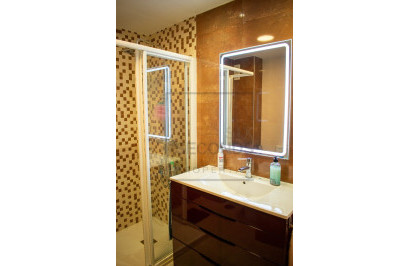 Reventa - Apartamento / Piso - Torrevieja - Playa del Cura