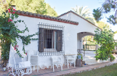Reventa - Villa independiente - Orihuela Costa - Punta Prima