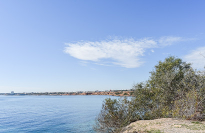 Reventa - Villa independiente - Orihuela Costa - Punta Prima