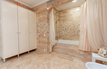 Reventa - Villa Pareada - Torrevieja - Los Balcones