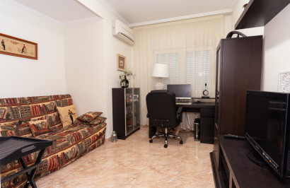 Reventa - Villa Pareada - Torrevieja - Los Balcones