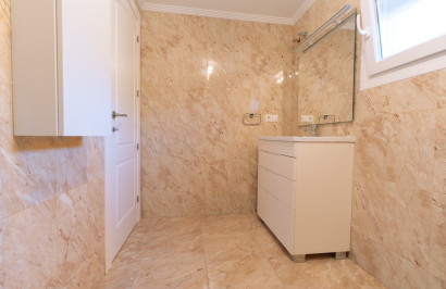 Reventa - Villa Pareada - Torrevieja - Los Balcones