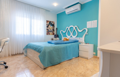 Reventa - Villa Pareada - Torrevieja - Los Balcones