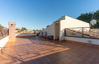 Reventa - Villa Pareada - Torrevieja - Los Balcones
