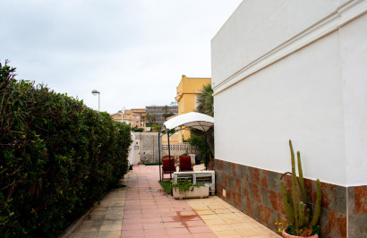 Resale - Detached Villa - Cartagena - La Manga del Mar Menor