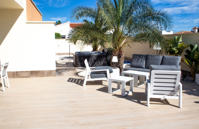 Reventa - Villa Pareada - Torrevieja - La Siesta - El Salado - Torreta