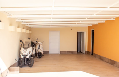 Reventa - Villa Pareada - Torrevieja - La Siesta - El Salado - Torreta