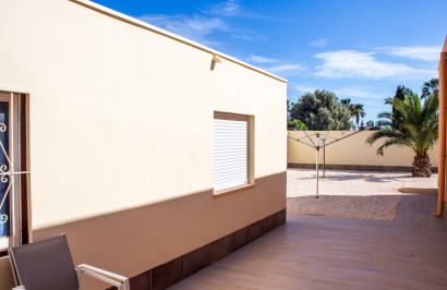 Reventa - Villa Pareada - Torrevieja - La Siesta - El Salado - Torreta