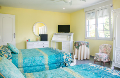 Reventa - Villa independiente - Orihuela Costa - MUY CERCA DE LA PLAYA