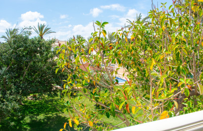 Reventa - Villa independiente - Orihuela Costa - MUY CERCA DE LA PLAYA