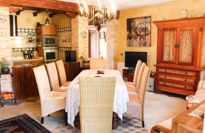 Resale - Detached Villa - Los Urrutias