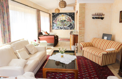 Resale - Detached Villa - Los Urrutias