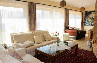 Resale - Detached Villa - Los Urrutias