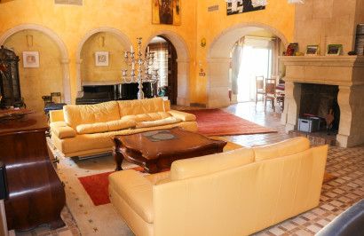 Resale - Detached Villa - Los Urrutias