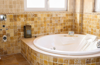 Resale - Detached Villa - Los Urrutias