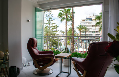Resale - Apartment / Flat - Torrevieja - Torrevieja Centro