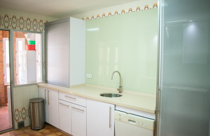 Resale - Apartment / Flat - Torrevieja - Playa del Cura