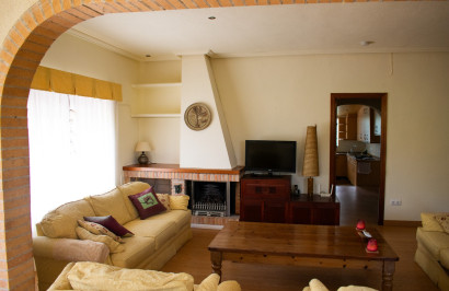 Reventa - Villa Pareada - Orihuela Costa - MUY CERCA DE LA PLAYA