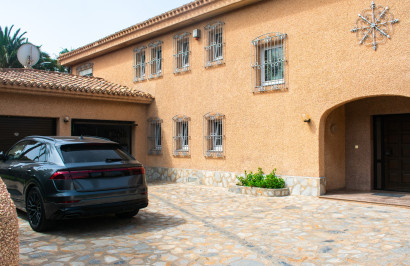 Resale - Detached Villa - Cartagena - La Manga del Mar Menor