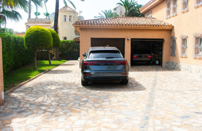 Resale - Detached Villa - Cartagena - La Manga del Mar Menor