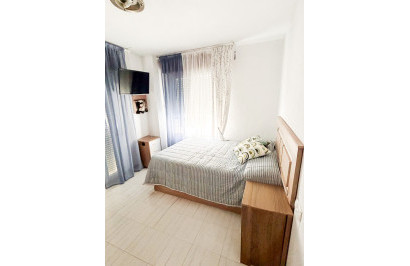 Reventa - Apartamento / Piso - Torrevieja - Centro