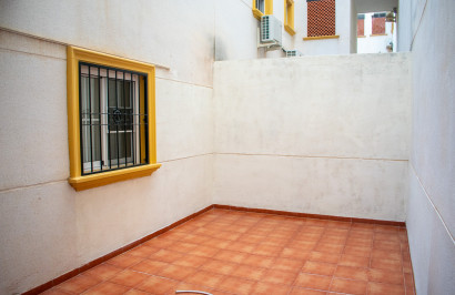 Reventa - Apartamento / Piso - Orihuela Costa - Los Dolses