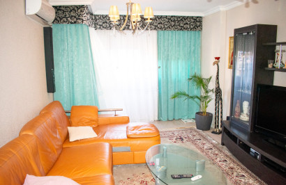 Reventa - Apartamento / Piso - Torrevieja - Torrevieja Centro